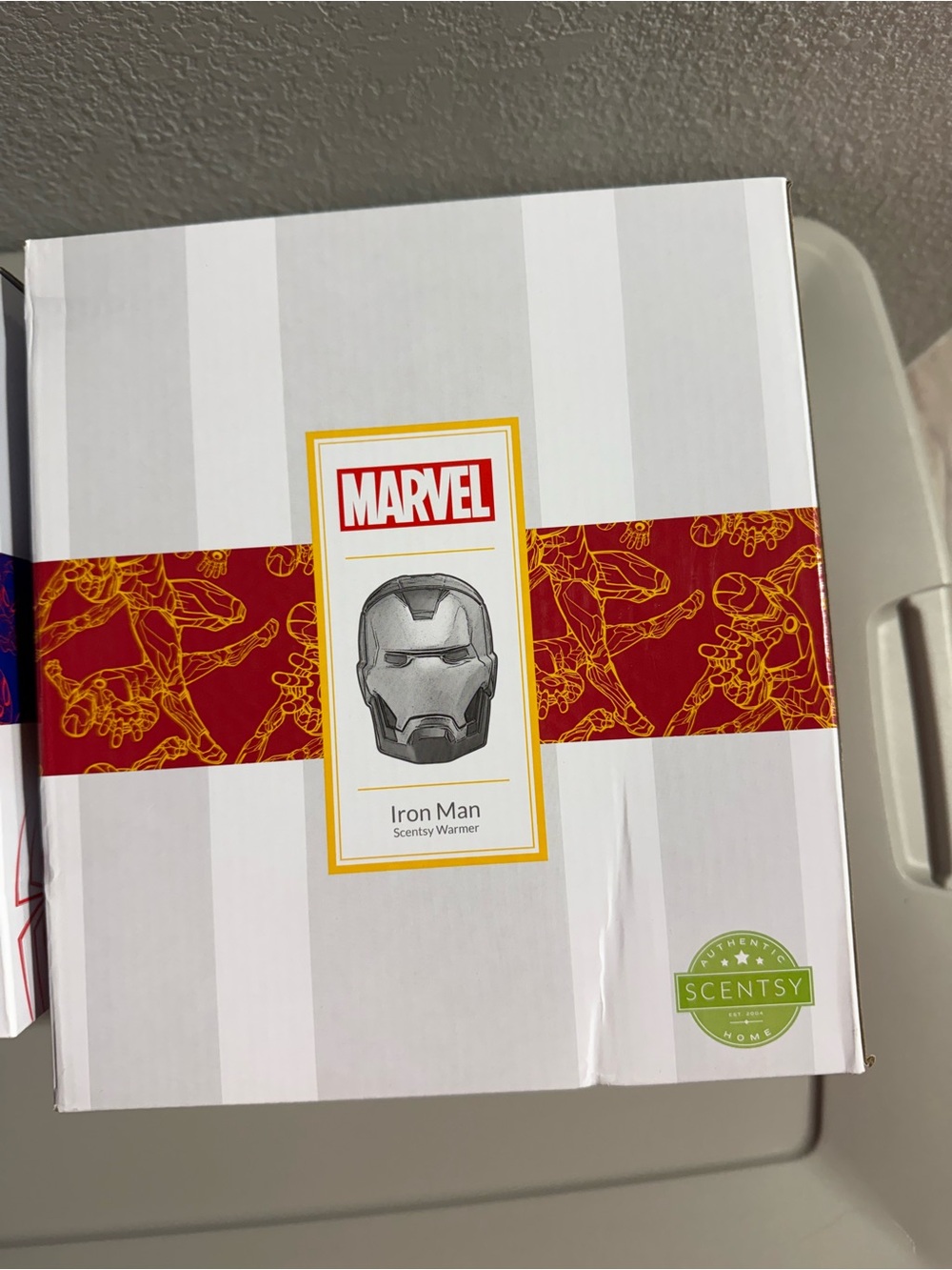 Marvel Iron Man Scentsy Warmer Box – White, Red, Gold